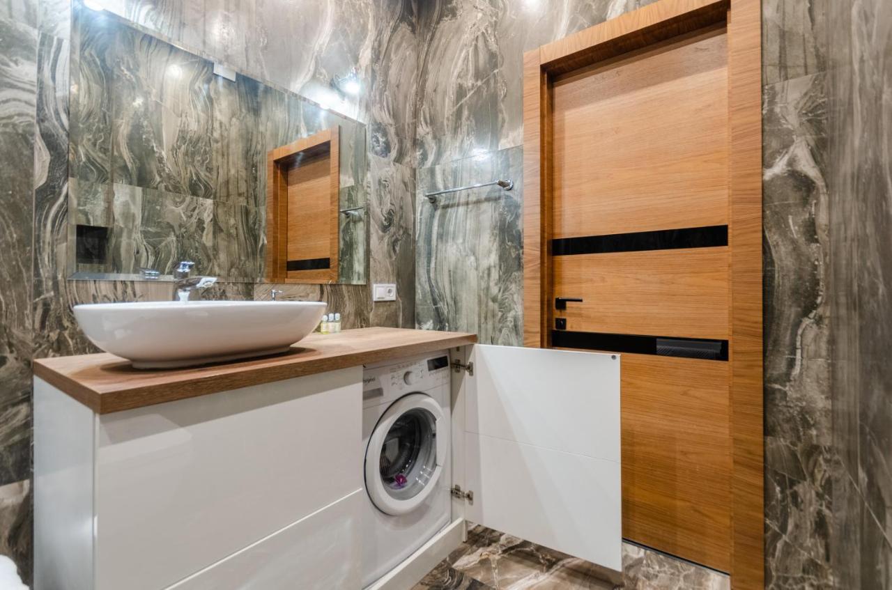 Petrovdom Apartaments 8-188 In Rc Central Park, 7 John Mccain Street Kiev Luaran gambar