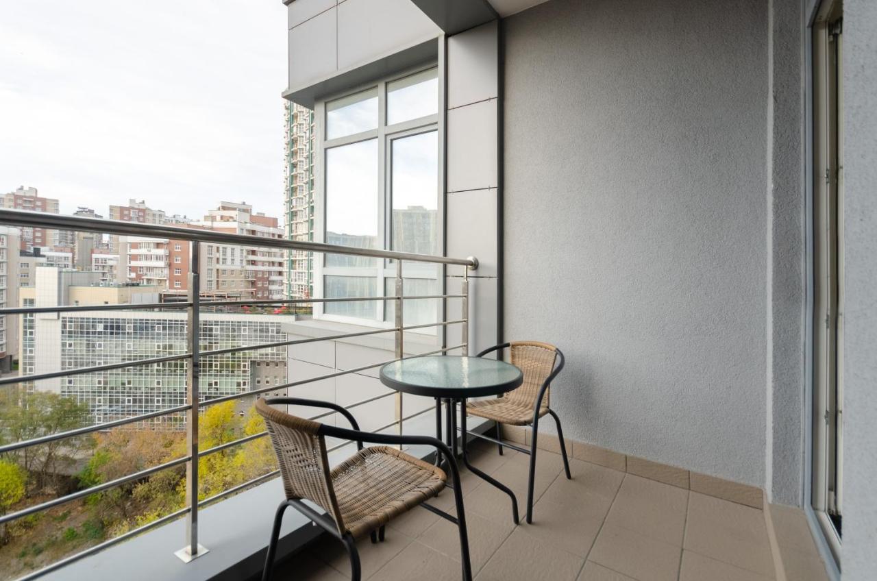 Petrovdom Apartaments 8-188 In Rc Central Park, 7 John Mccain Street Kiev Luaran gambar