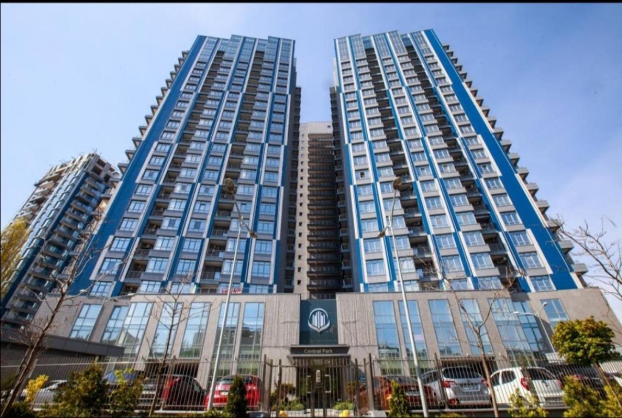 Petrovdom Apartaments 8-188 In Rc Central Park, 7 John Mccain Street Kiev Luaran gambar